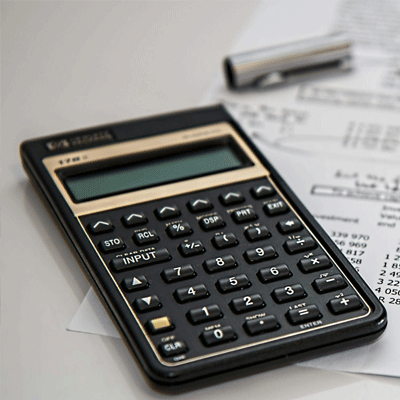 2-1-1-1-1.png バリュエーション算定・戦略設計